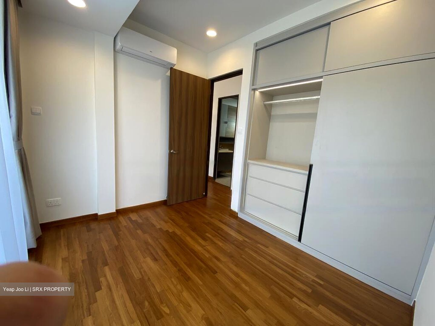 Mandarin Park (D21), Terrace #602786011
